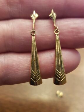 Gold Drop Earrings - Approx 1.25" L